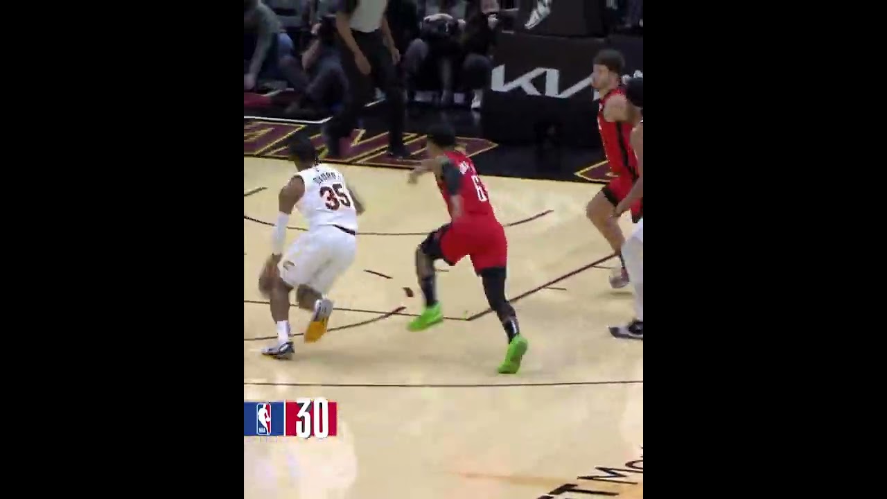 30 21 of the TOP   PLAYS from the 2021 22 season! #BESTofNBA