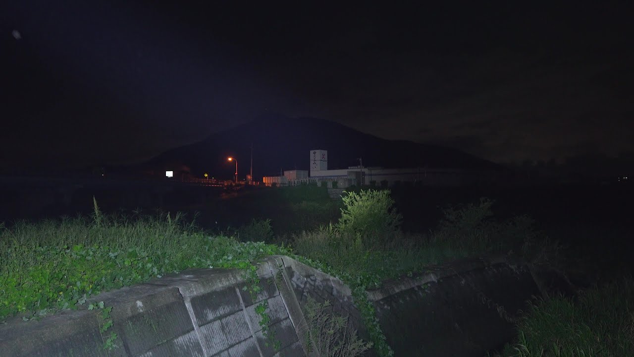 NITECORE EDC29 vs EDC35 Comparison of BEAMSHOTS