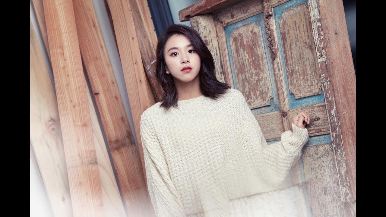 (Updated to Summer nights) All TWICE's songs but it's just Chaeyoung's raps