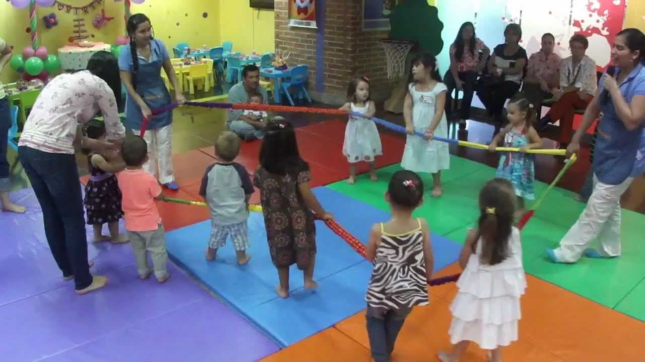 En el cumple con la serpiente