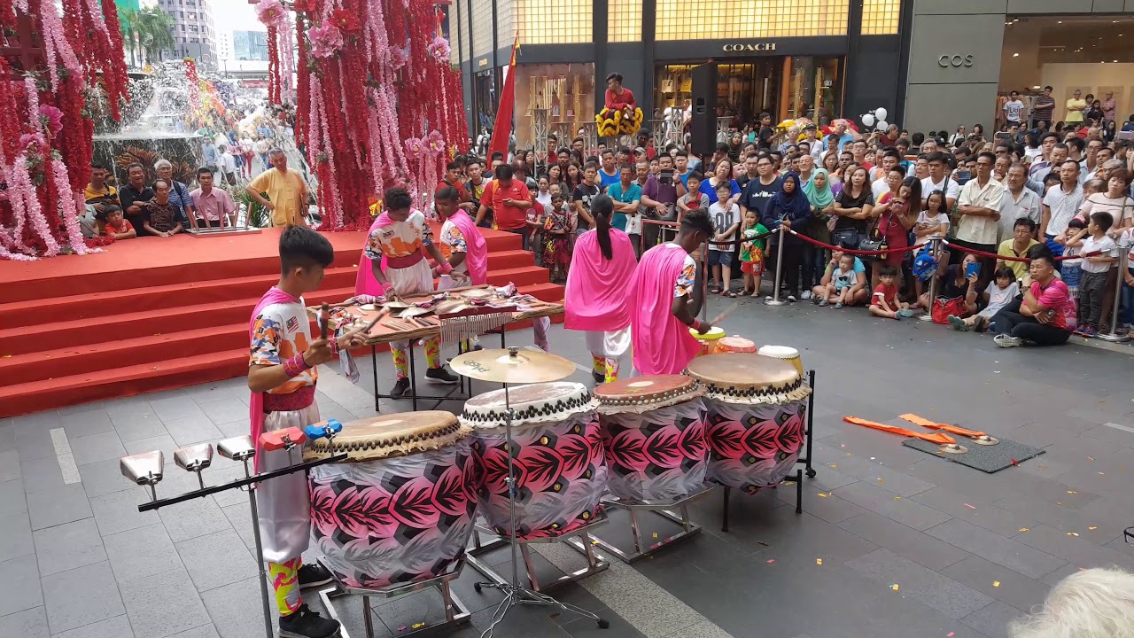 World Dragon & Lion Dance Extravaganza 2018 (Malaysia) Drum by Heng Nian 世界龙狮节(马来西亚站) 慶年《夜光鼓樂》