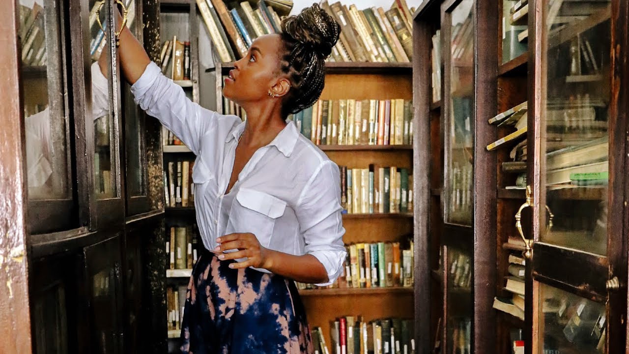 Spend The Weekend With Me! Library Tours, Underwear Shopping & Pizza Night | Sharon Mundia