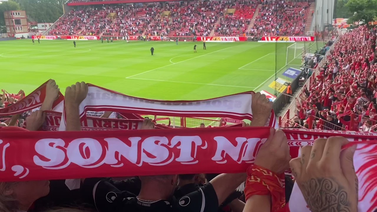 Spieltag 1. FC Union Berlin im Stadion An der Alten Försterei (Bundesliga)
