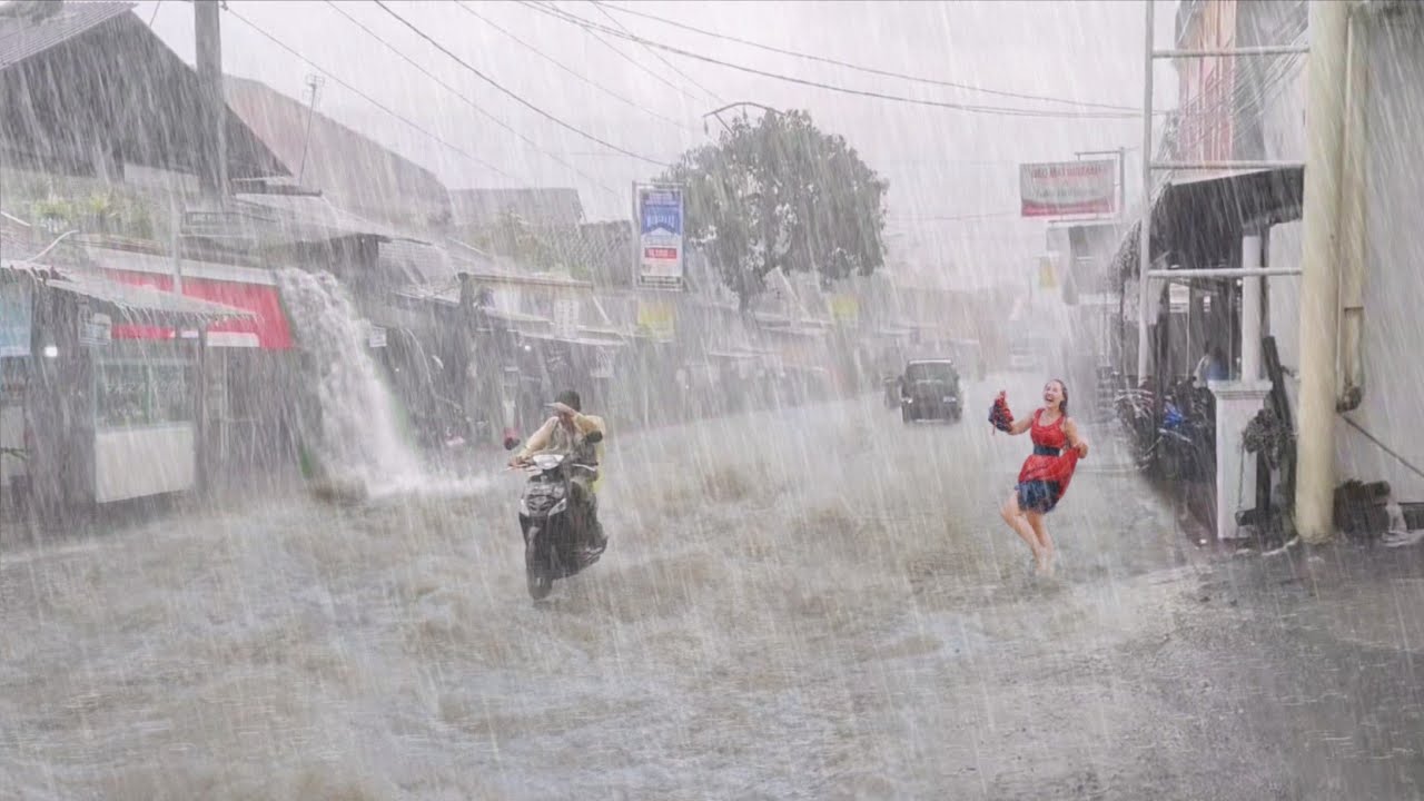 INDONESIA HIT BY AN EXTREME STORM WITH TORRENTIAL RAIN