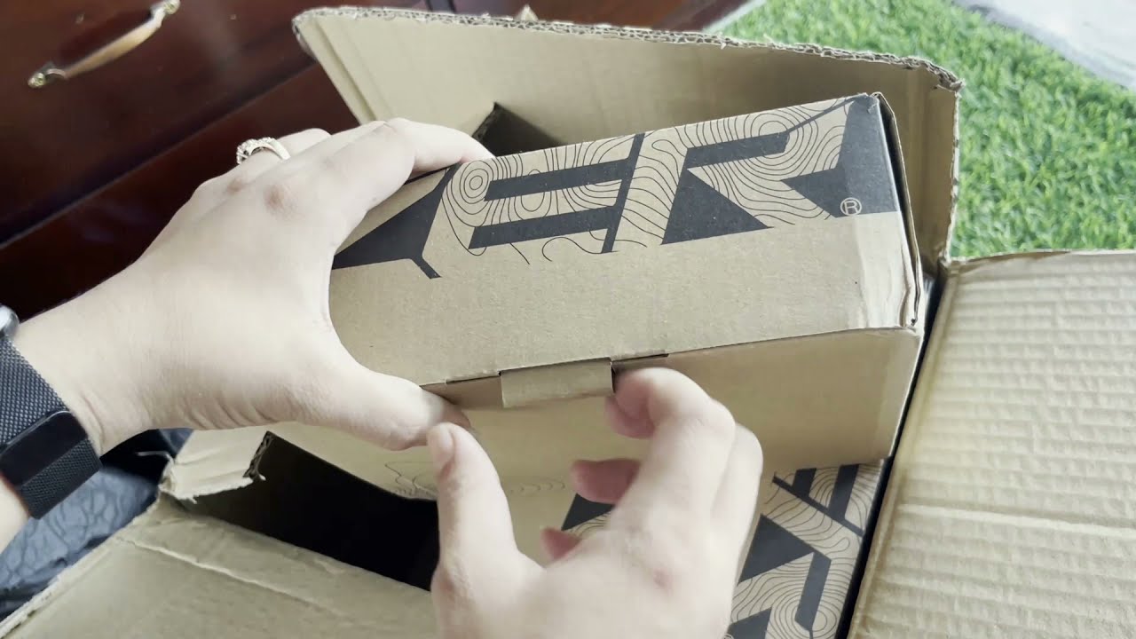 Inside KOOZER Box for MTB | unboxing
