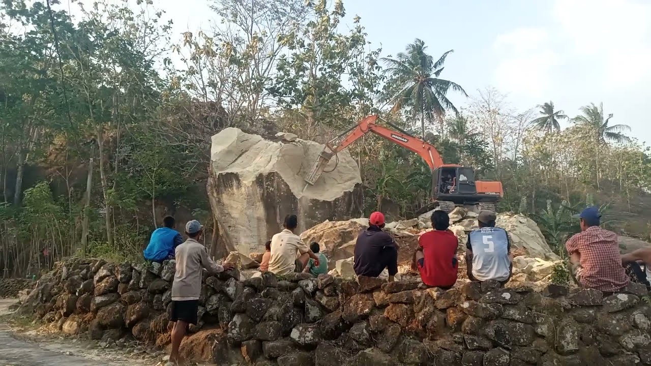 KOK BISA YA!!! PECAH BATU SETINGGI ITU!!! Part 2