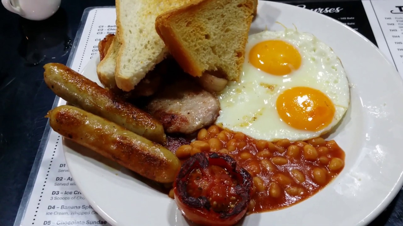 Cheap charlie 89 baht breakfast * Neils Voyages Pattaya Thailand - Vlog # 12