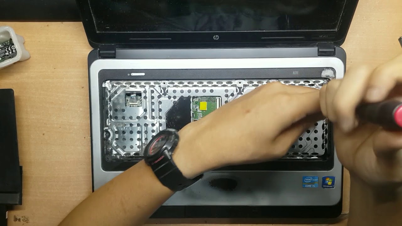 Cara Bongkar dan Membersihkan Laptop Hp