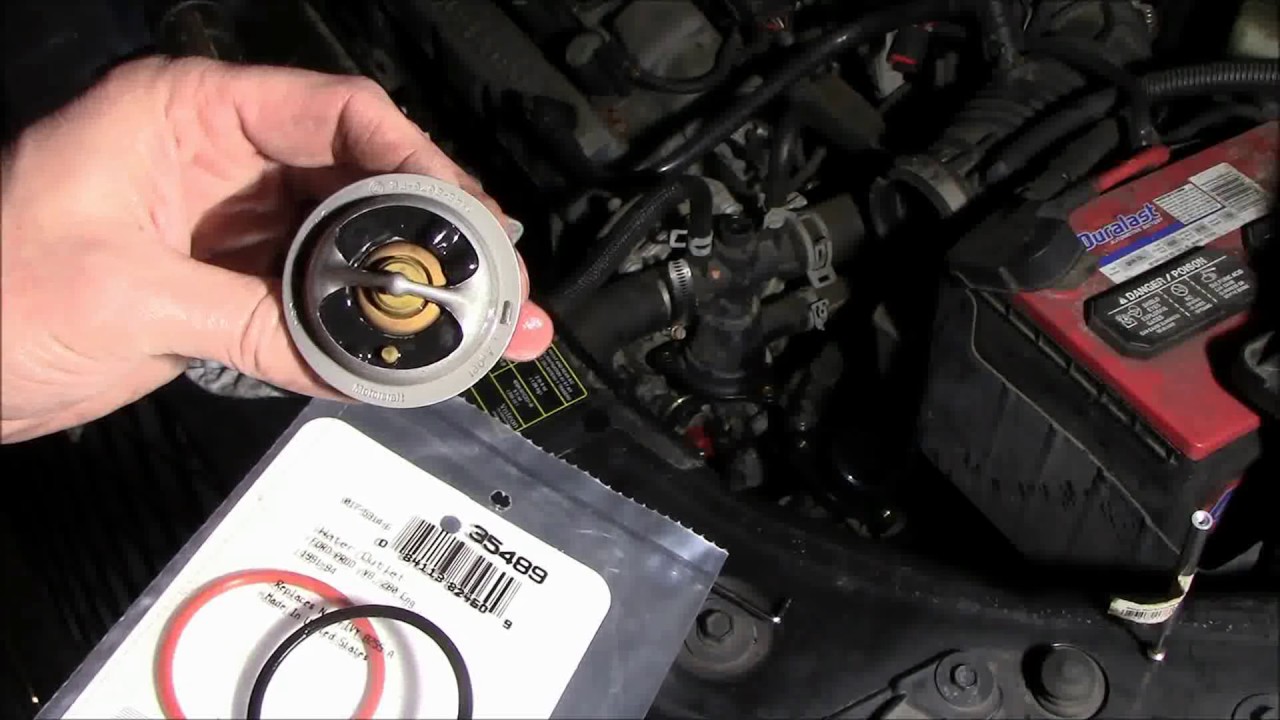Замена термостата Ford Freestyle 2005 года