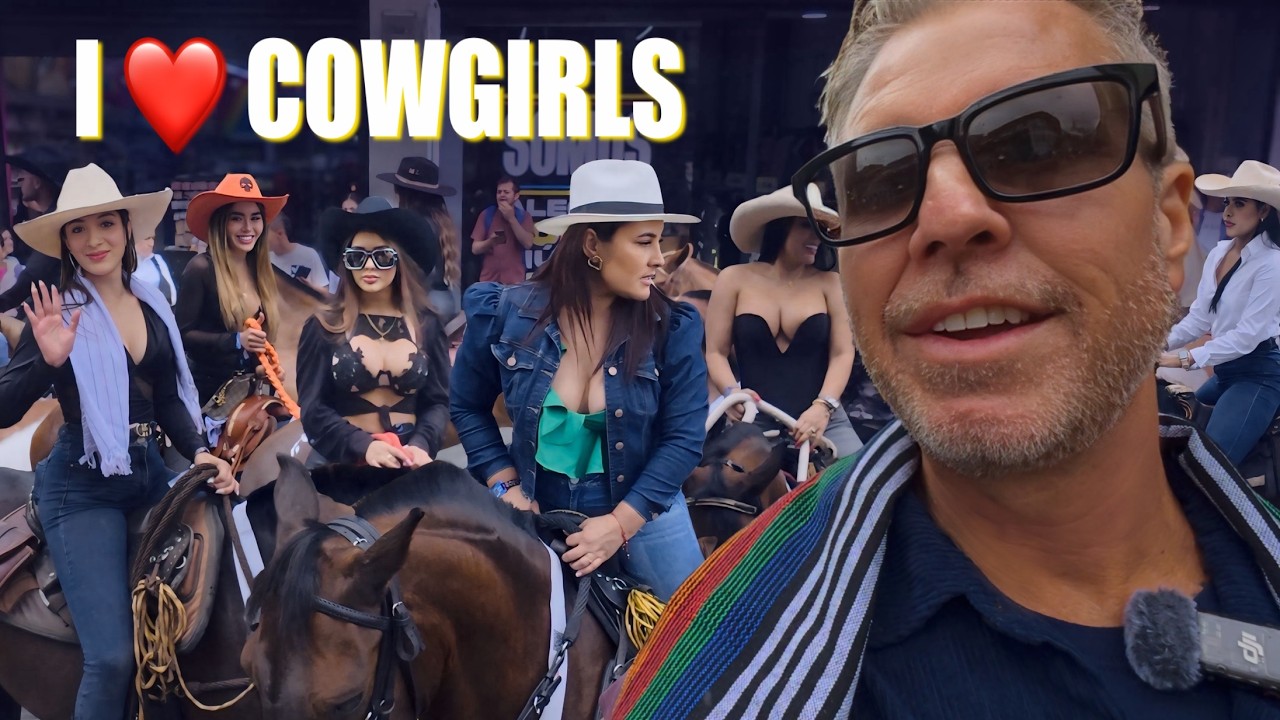 BEAUTIFUL COLOMBIAN WOMEN at the CABALGATA in MANIZALES 🇨🇴