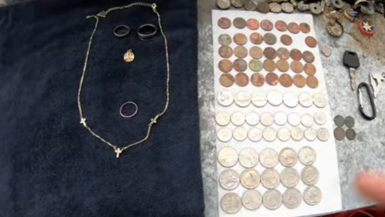How I clean COINS found on the BEACH