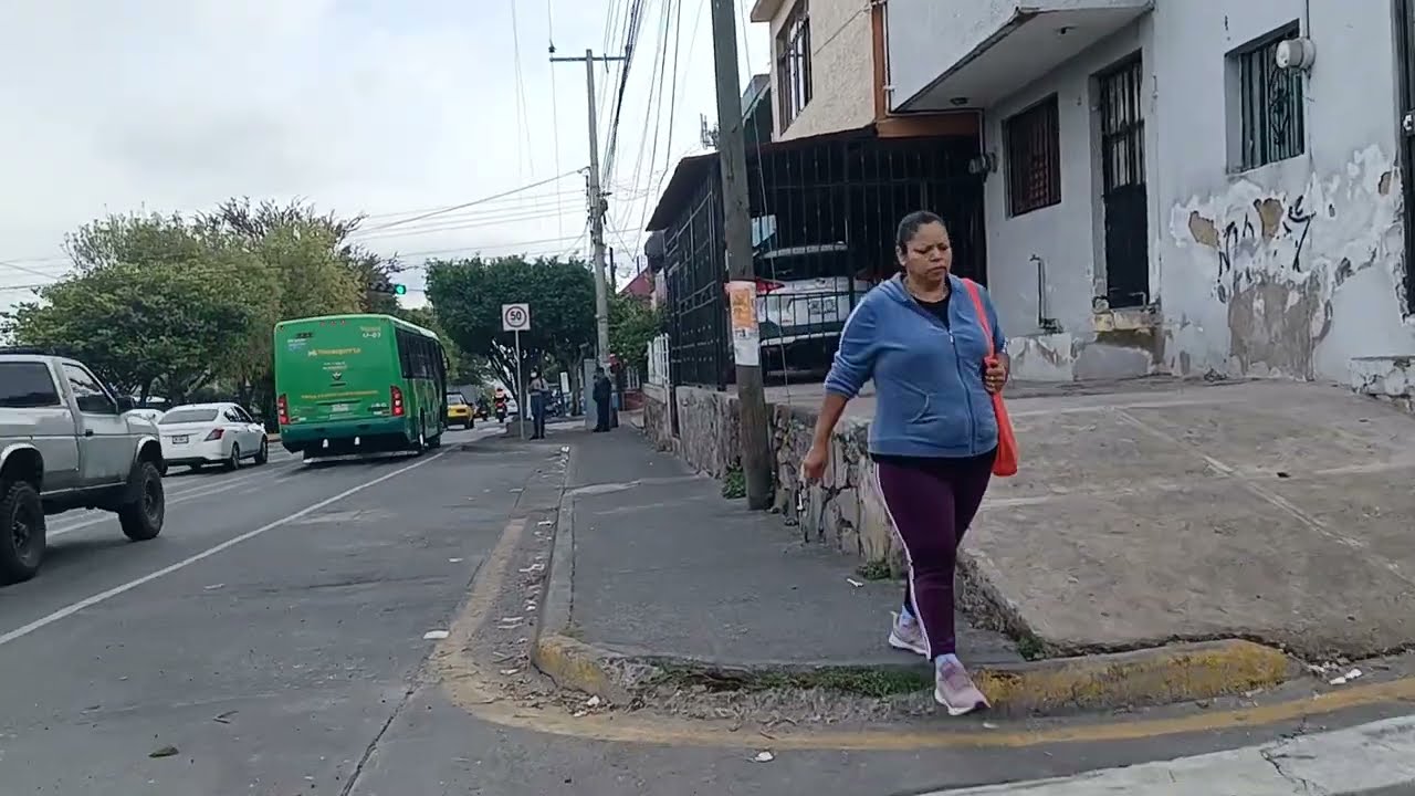 Camina conmigo hasta llegar a la CATEDRAL de GUADALAJARA