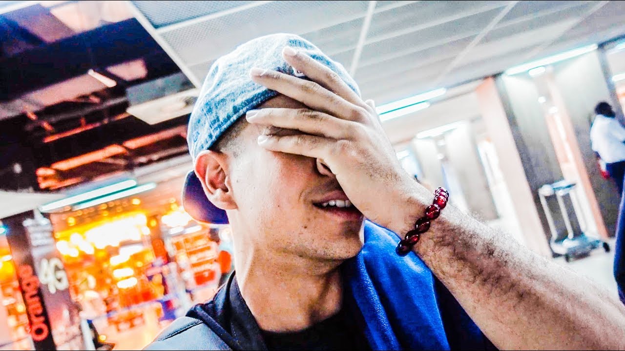 VLOG 16 - I LOST MY SUITCASE  - فقدت حقيبتي في رحلتي الى كوتديفوار لمشاهدة مقابلة المنتخب المغربي