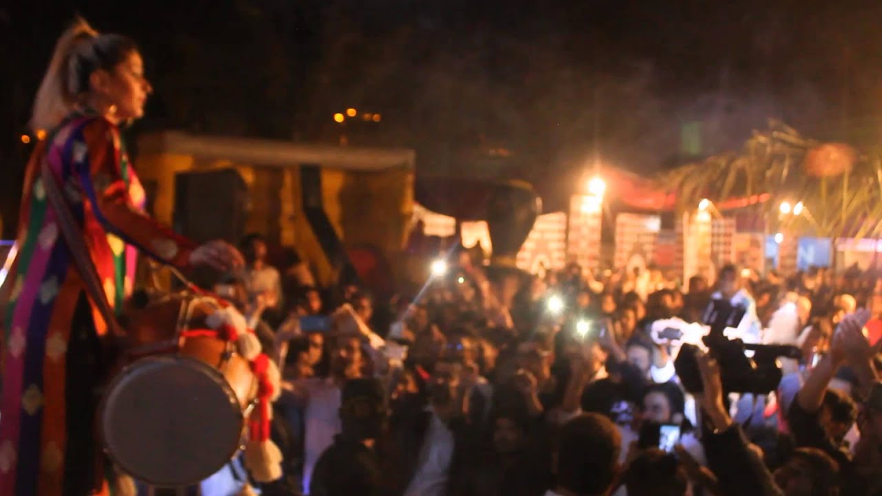 RANI TAJ - Dhol - 'Hookah Bar' - 2