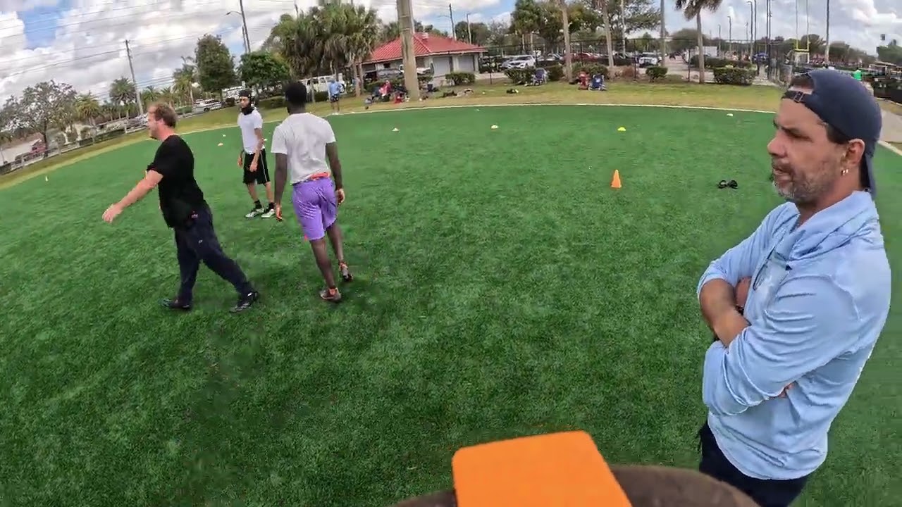 Rico with a dot, vlad with huge gain slant.