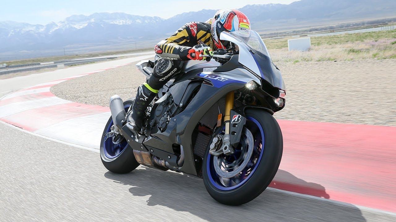 2018 Yamaha YZF-R1M First Ride Review