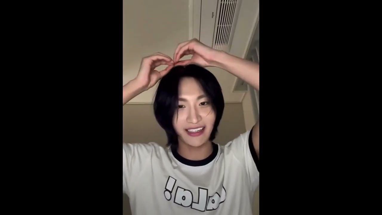 a mini comp of seonghwa speaking english because he speaks in tiny font 