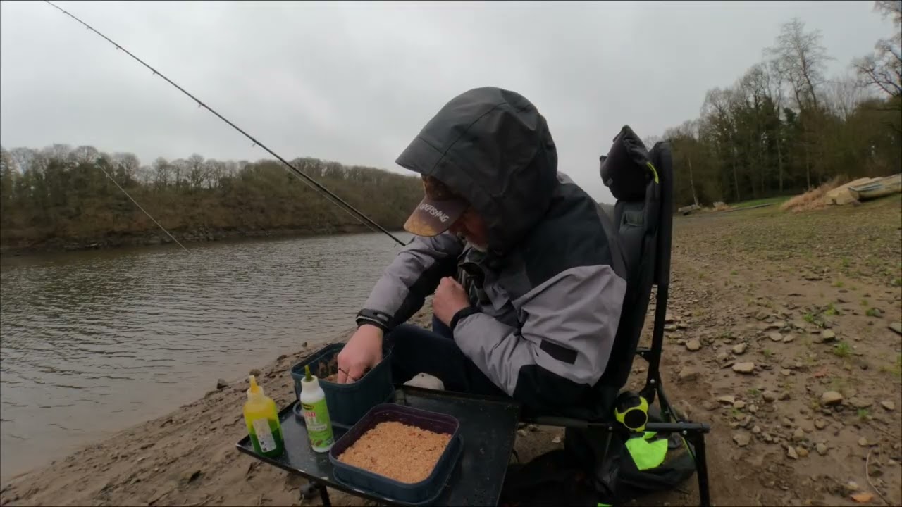 Pêche d'hiver au feeder