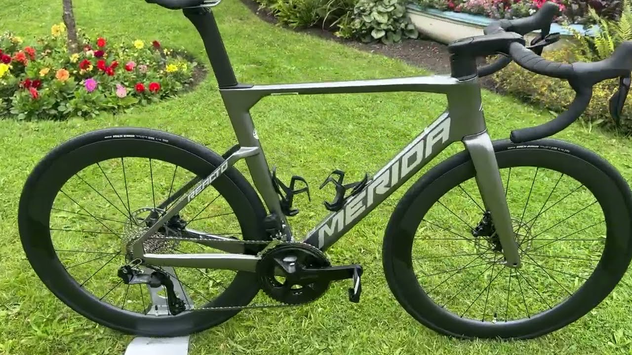 @MeridaBicyclesUK Reacto 6000 in Gunmetal Grey #bike #roadbike #merida #reacto #cycle 