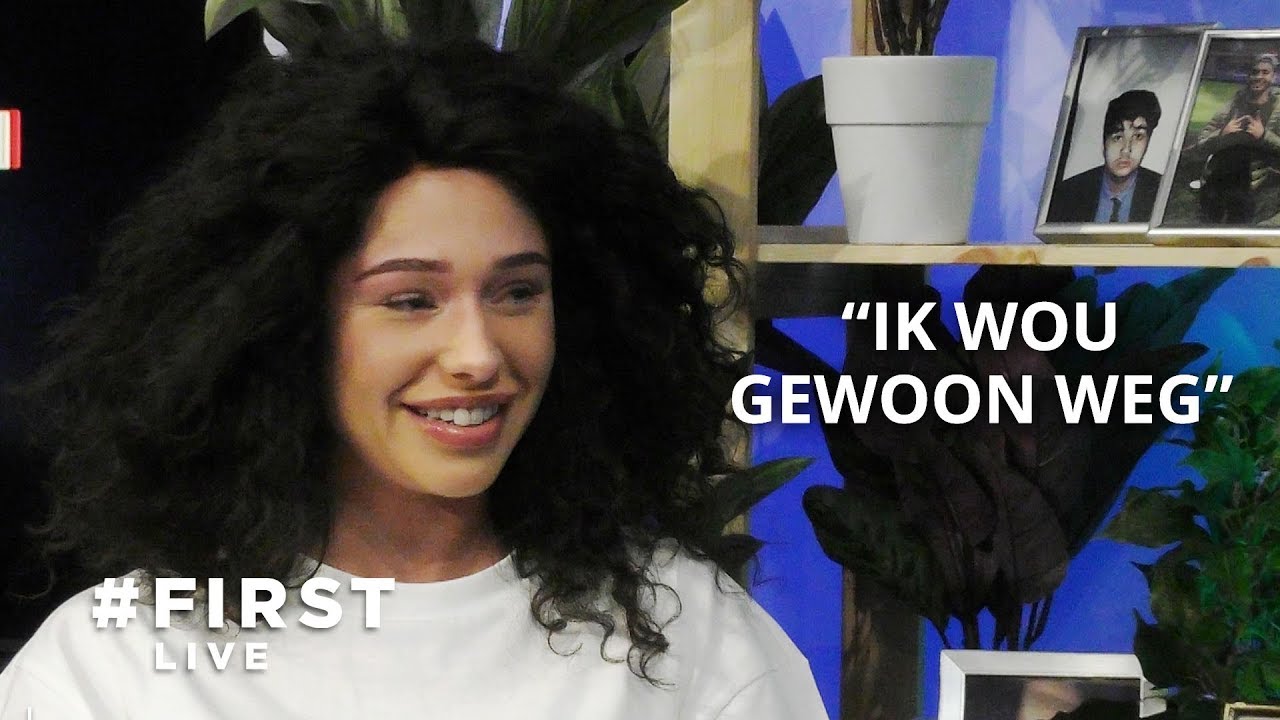 ZWANETTA (TEMPTATION ISLAND) 
