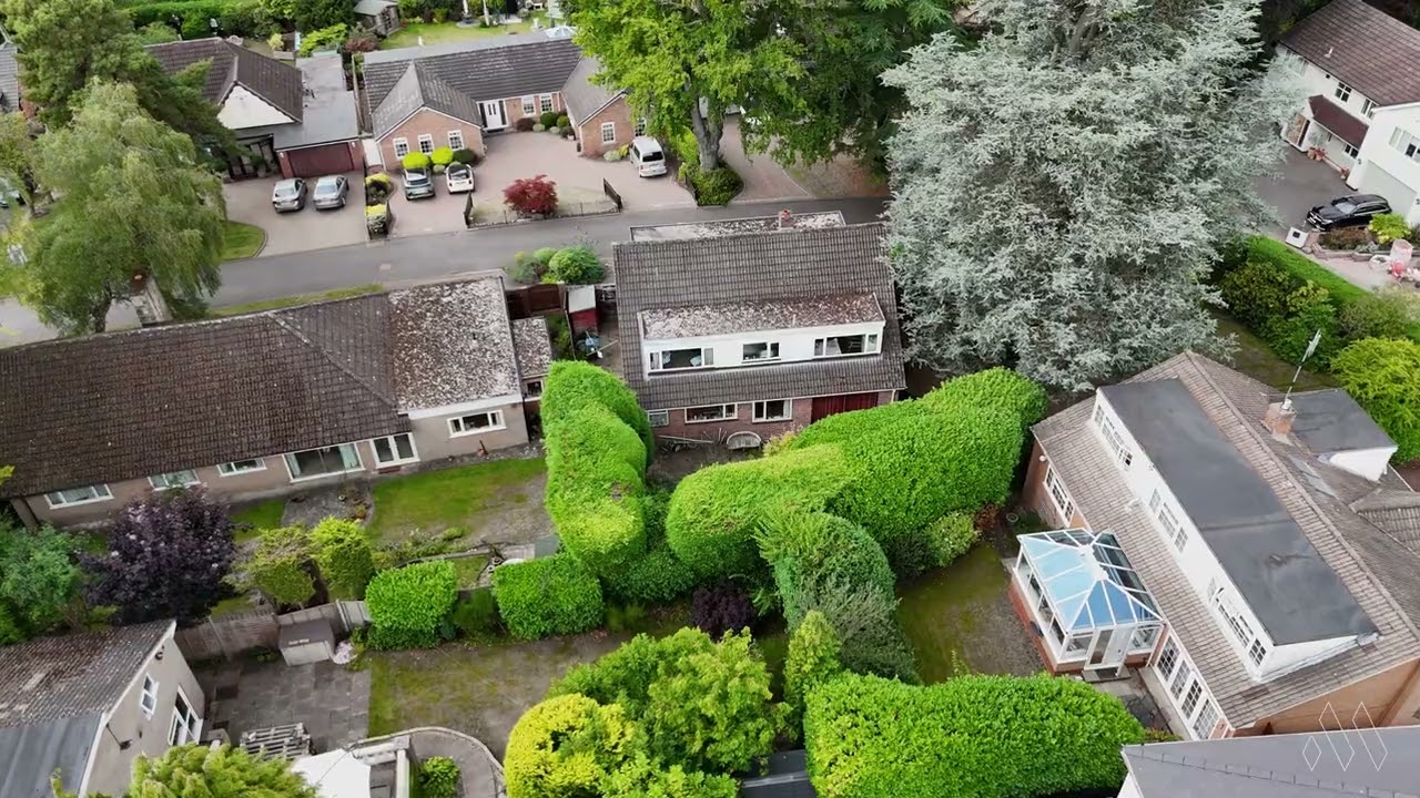 PROPERTY TOUR - 4 Bedroom home at Clarry Drive, Four Oaks Estate, Sutton Coldfield, B74