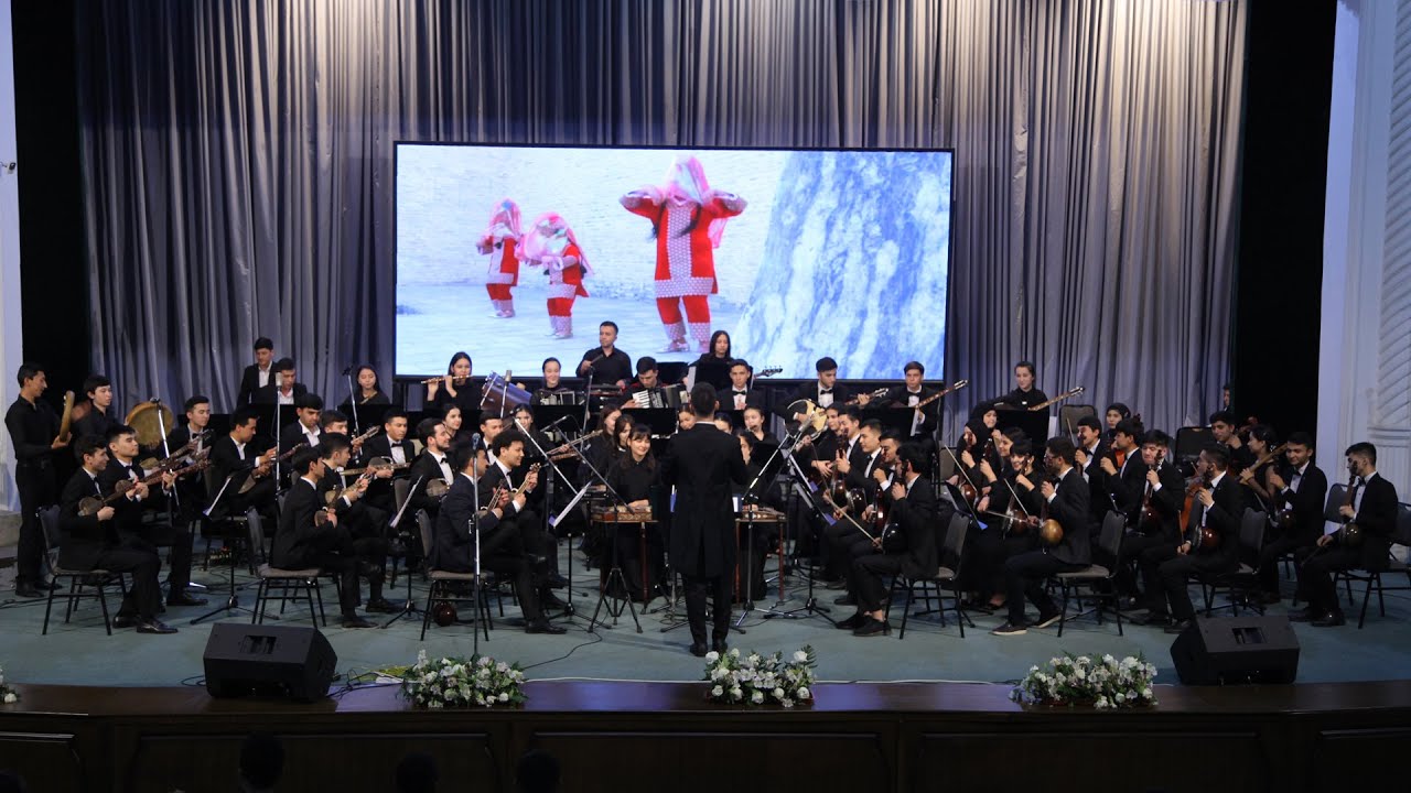 O'zbek xalq kuyi, A.Karabayev qayta ishlagan - Qizgina / Узбекская народная мелодия - Кизгина
