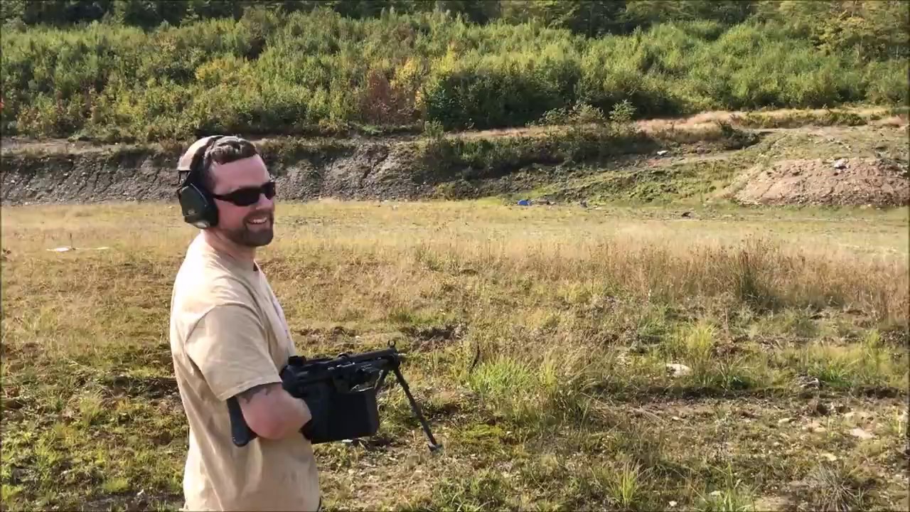 Killing dirt Rambo style - MM23e and G3K Machine Guns
