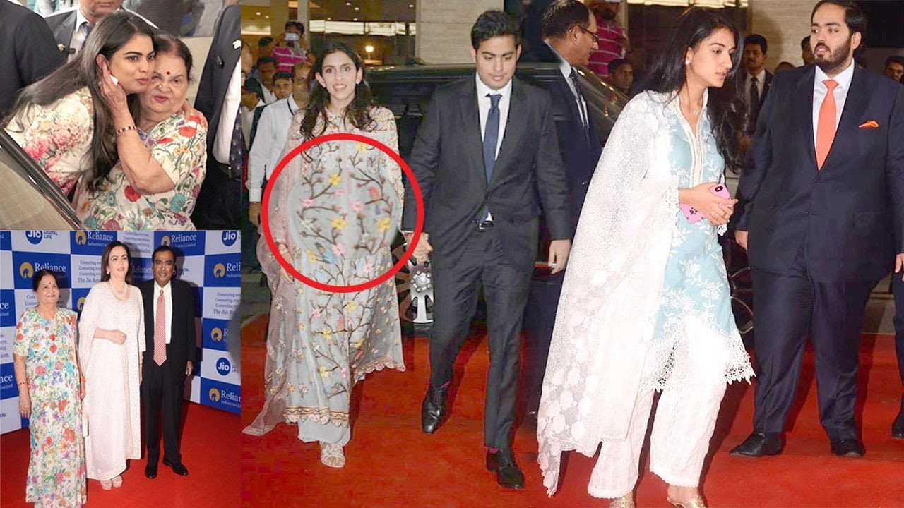 Ambani Family Celebrates Akash Ambani-Shloka Mehta's PREGNANCY wid Isha,Anant,Nita,Mukesh,Radhika
