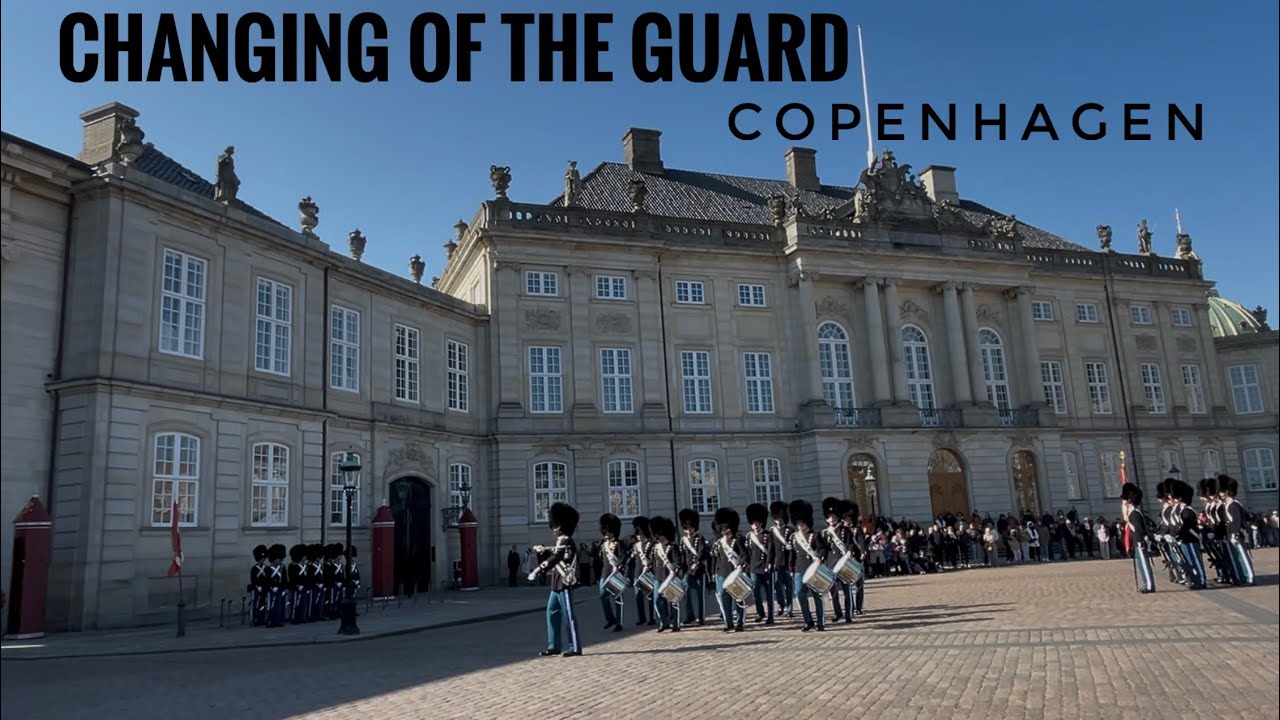 Copenhagen Royal Guards - Changing Ceremony 🇩🇰