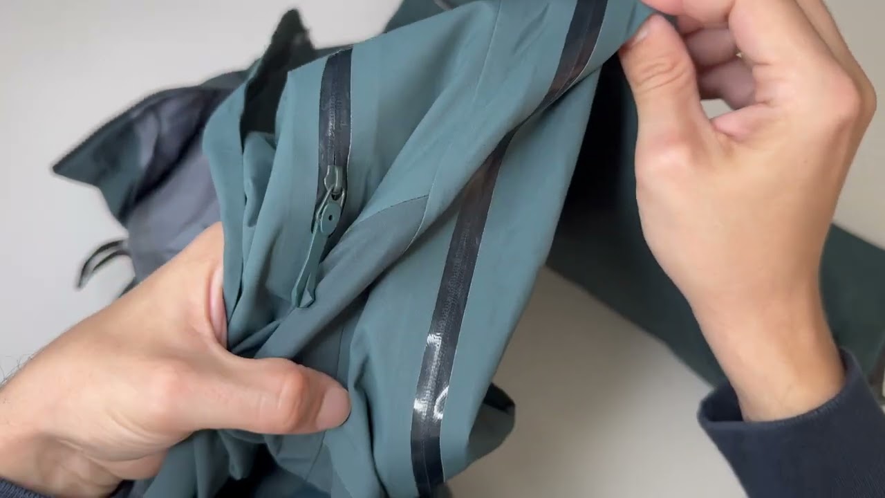 Test Waterproof + Outfit Arc'téryx Beta LT de haute qualité par Homecopparis