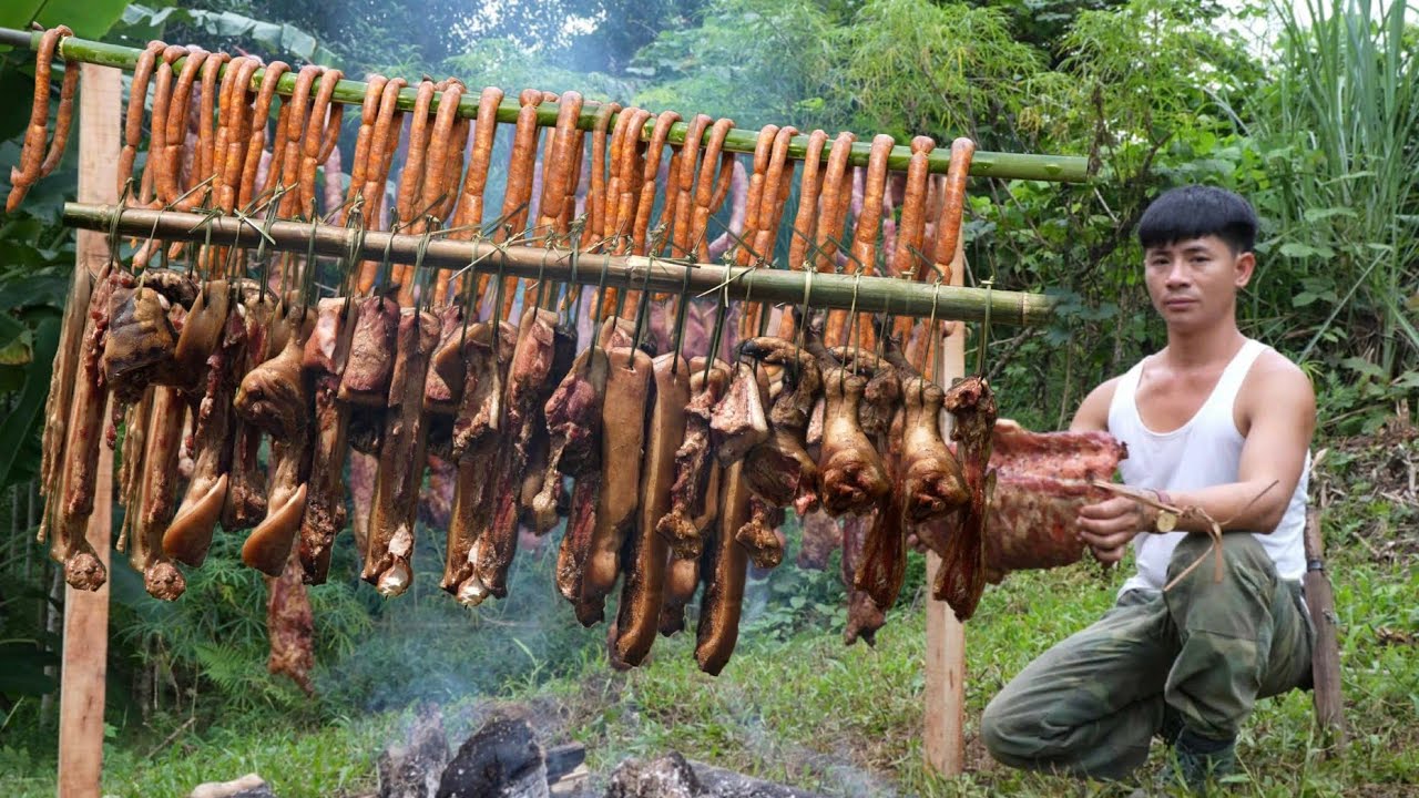CEO Triệu Khang - Stuffed and smoked pork, an indispensable dish in winter.