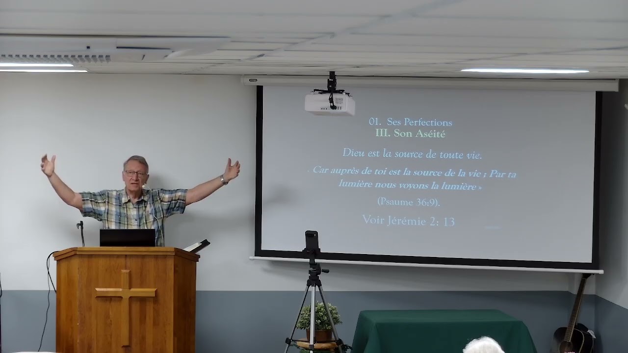 Connaître Dieu: l'aséité de Dieu  Fréjus 20251016