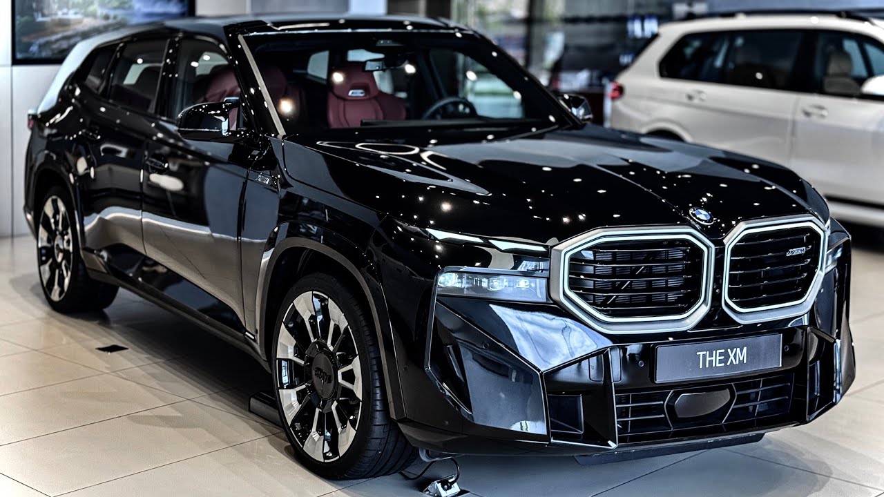 New 2025 New BMW XM  Luxury Performance King SUV 4K