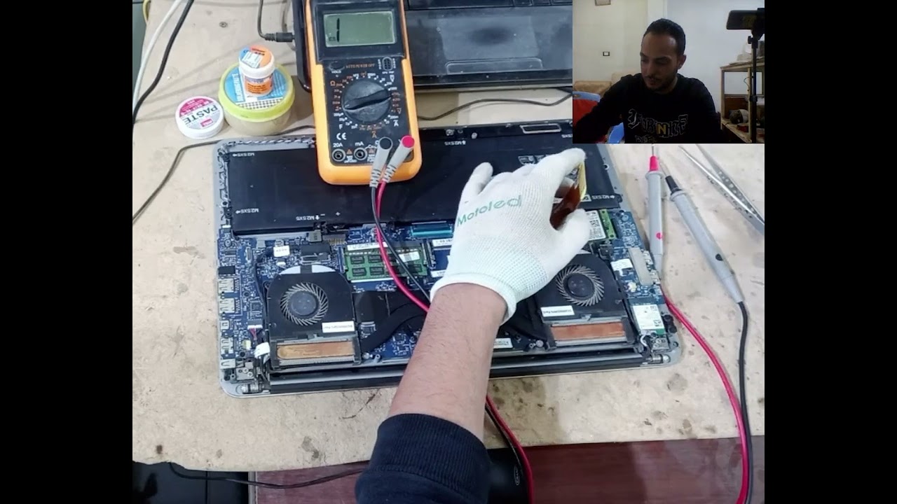 dell precision M3800  5 beeps when charging no display
