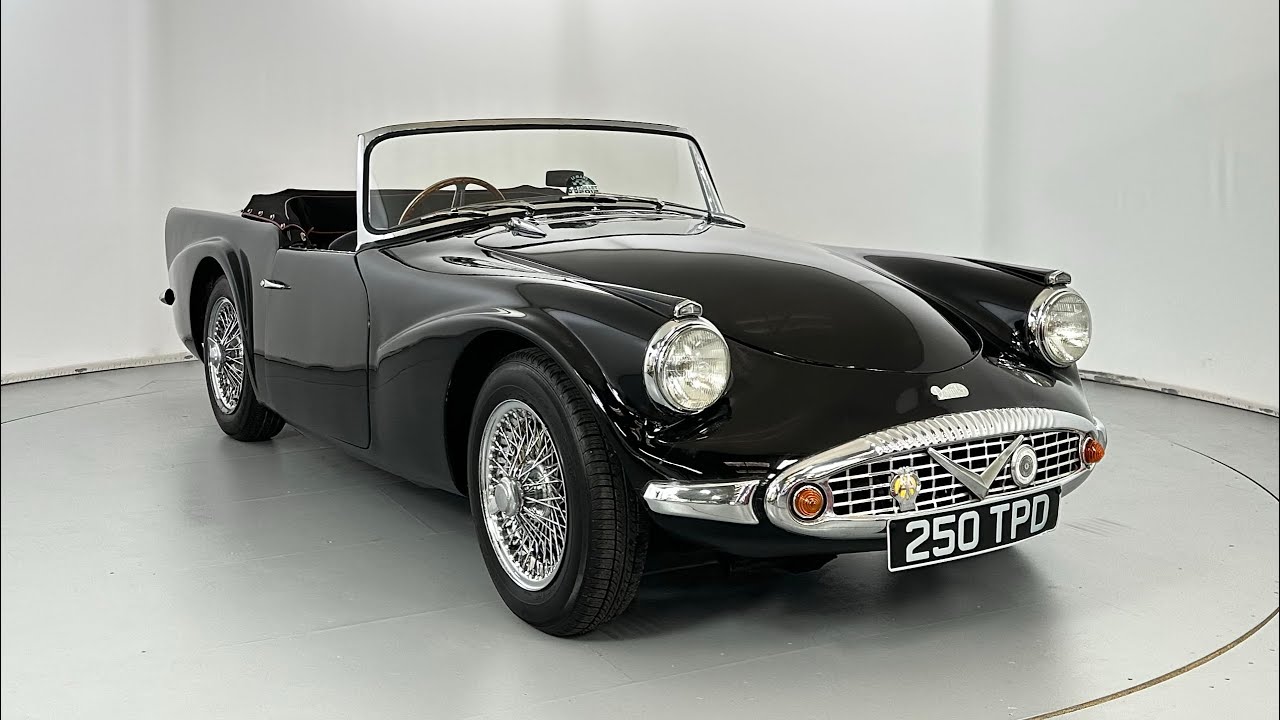 Daimler Dart SP250