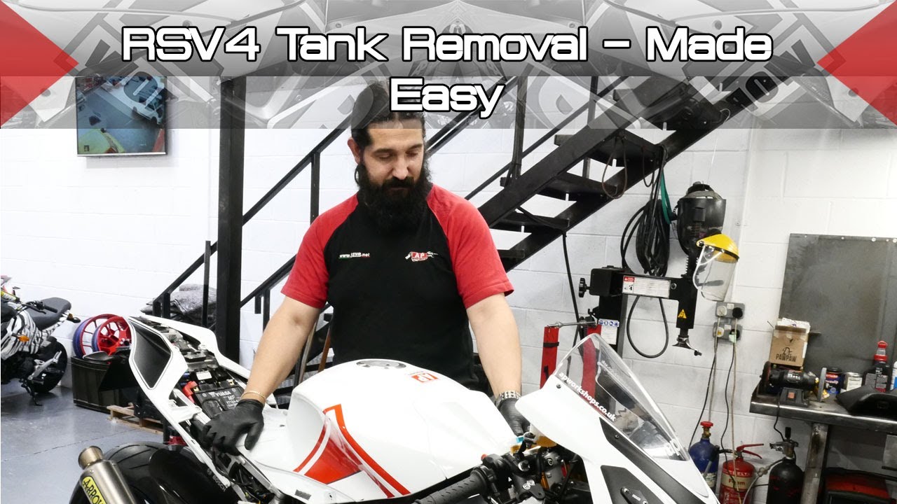 Легкое снятие бака Aprilia RSV4