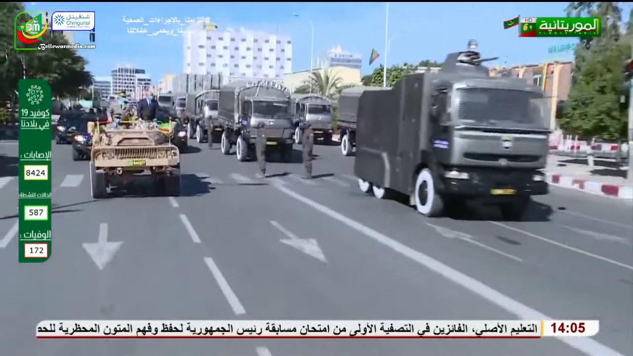 رئيس الجمهورية يستعرض القوات المشاركة في العرض العسكرى المقام بمناسبة عيد  الاستقلال الستين