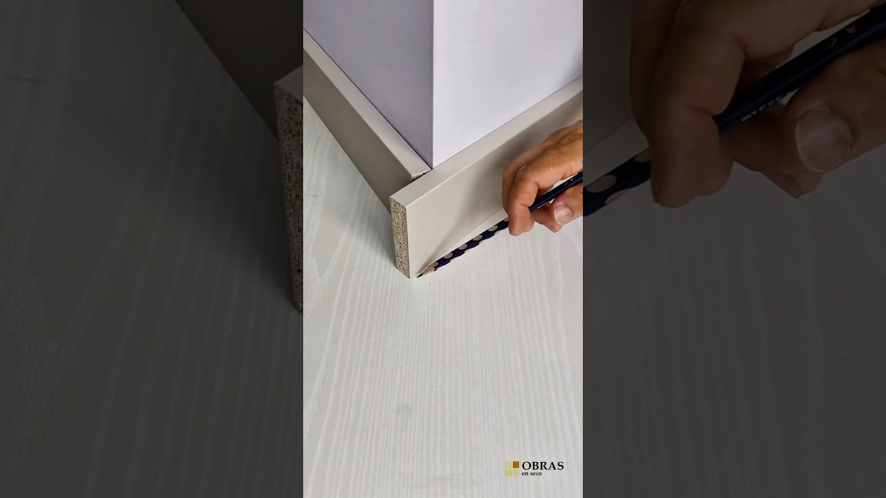 🪚 Corte perfecto de z&oacute;calos en &aacute;ngulo
