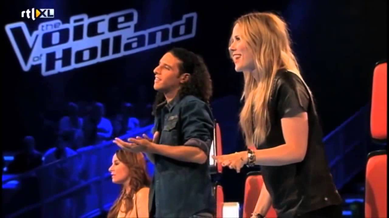 Julia v d Toorn live with two songs on The Voice sept 6 2013