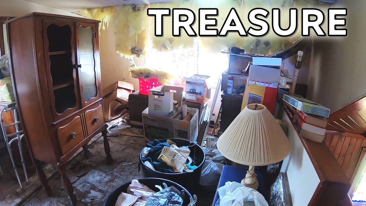 Found In The Hoarder House! Clean Out Part 3