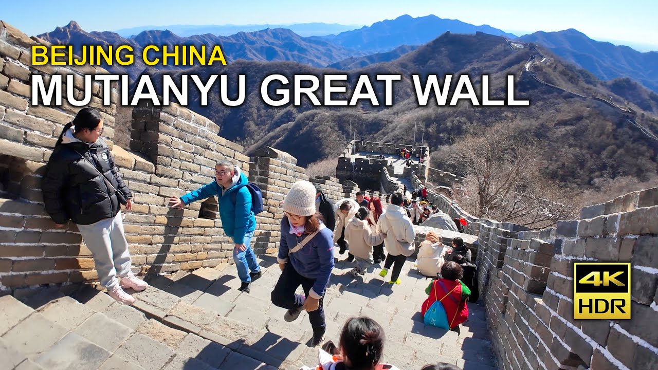Mutianyu Great Wall of China Hike | Easy Hike & Friendly Cats! 