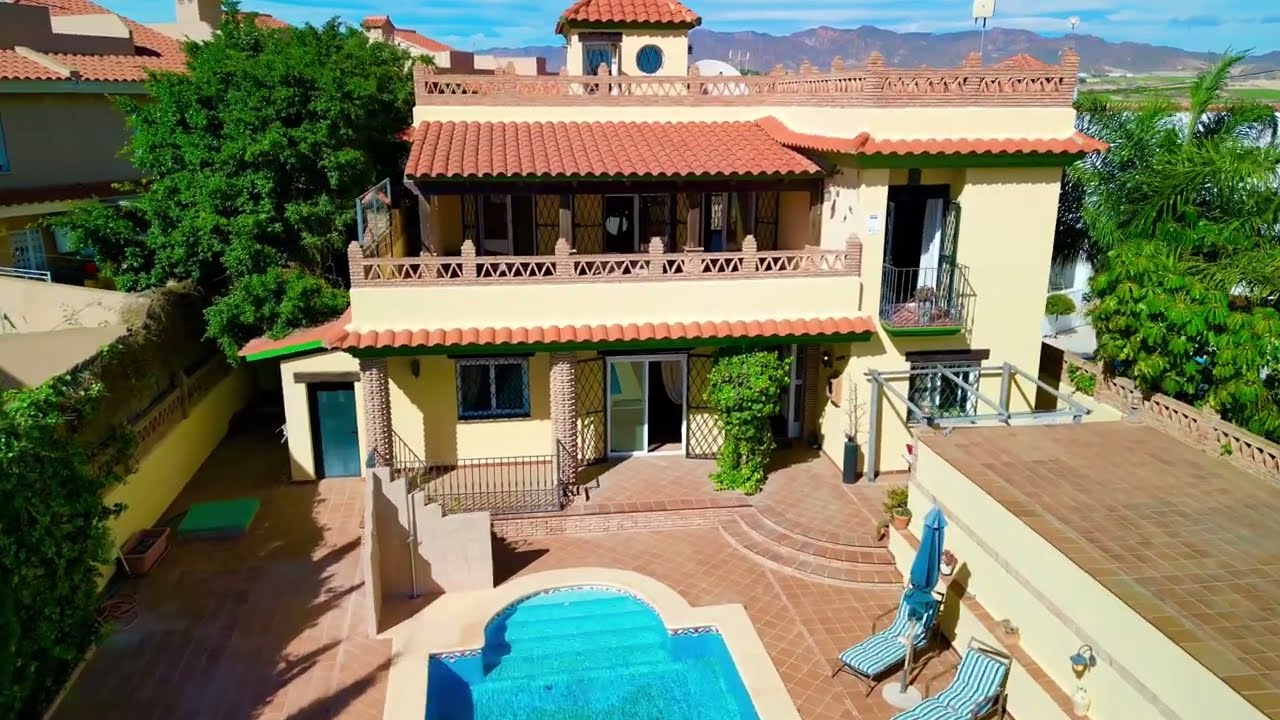 🏡 Burjulu Villa: Luxury Living with Breathtaking Views 🌊 €275.000 by SpanishPropertyExpert.com