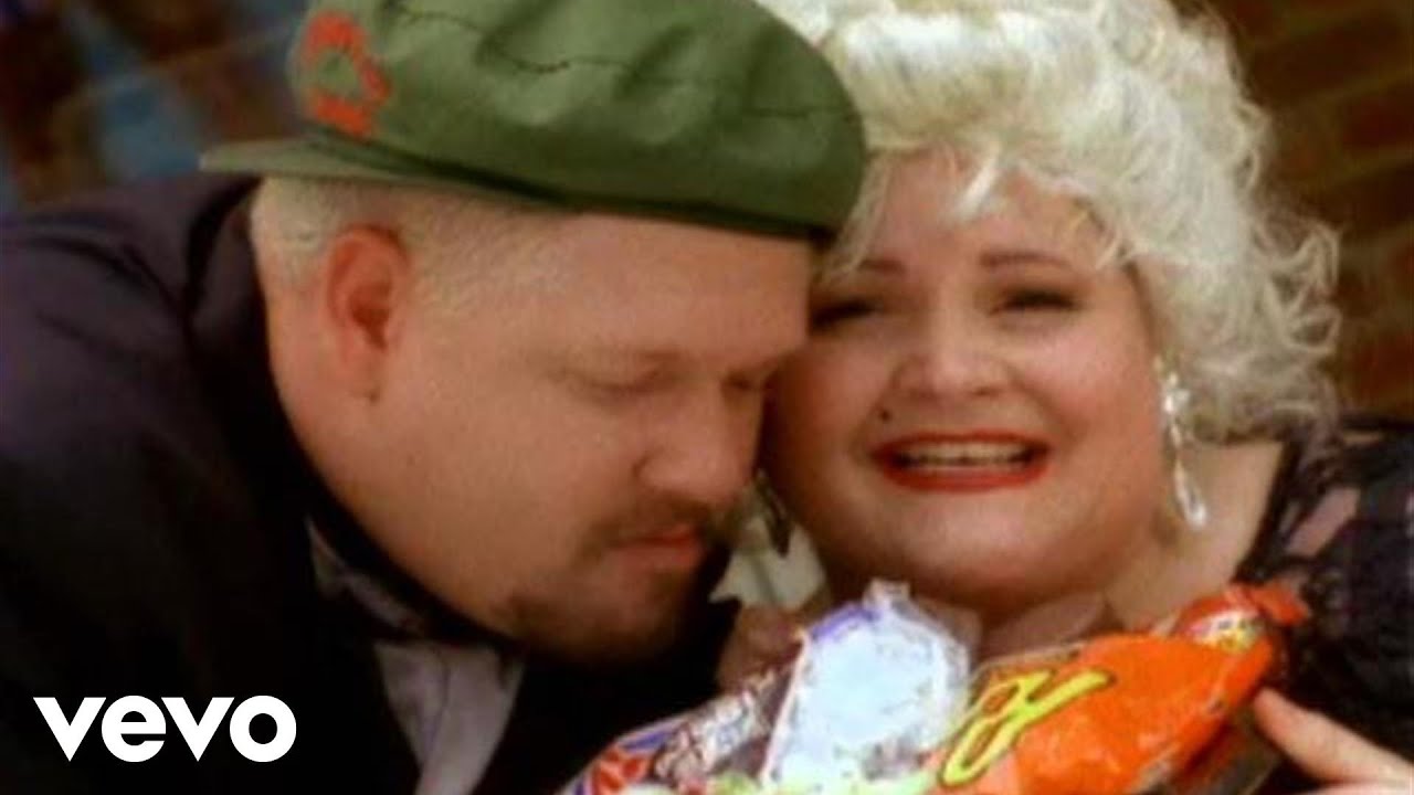 Cledus T. Judd - (She's Got a Butt) Bigger Than The Beatles