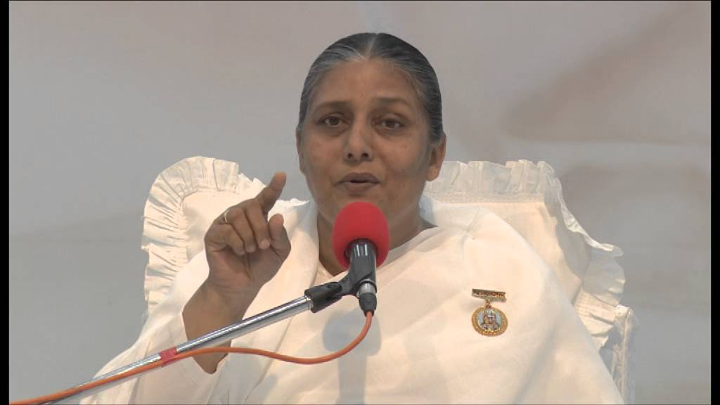 वर्तमान समय में गीता ज्ञान का व्यवहारिक प्रयोग  -  30/03/2016  (B.K. Usha Ben)