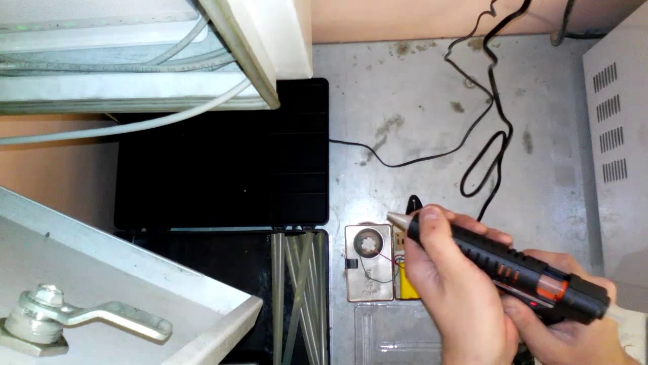 Клеевой пистолет Snak 3K 605 из Китая 80 ватт Обзор Glue gan сhina 80 Watt #пистолет #клей #ремонт