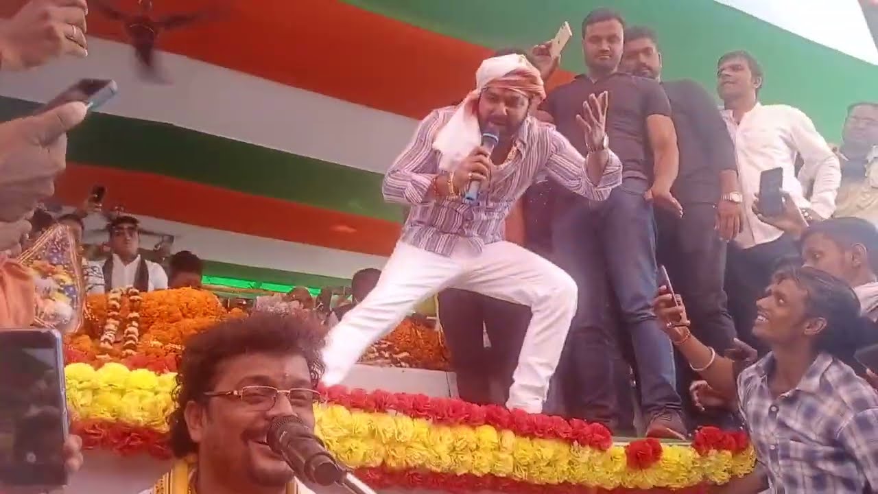 Pawan singh aur abhiyanta ek sath