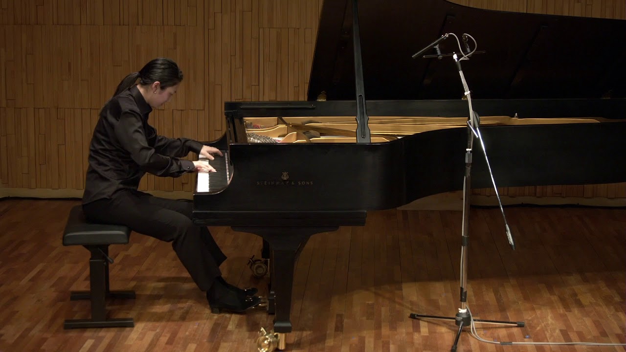 Koeun Sun , J.Haydn / Piano Sonata hob.XVI:52 no.62 in e flat major-1st movement
