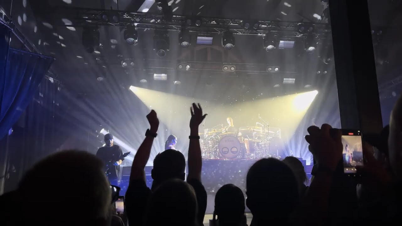 Jinjer - I Speak Astronomy (live)