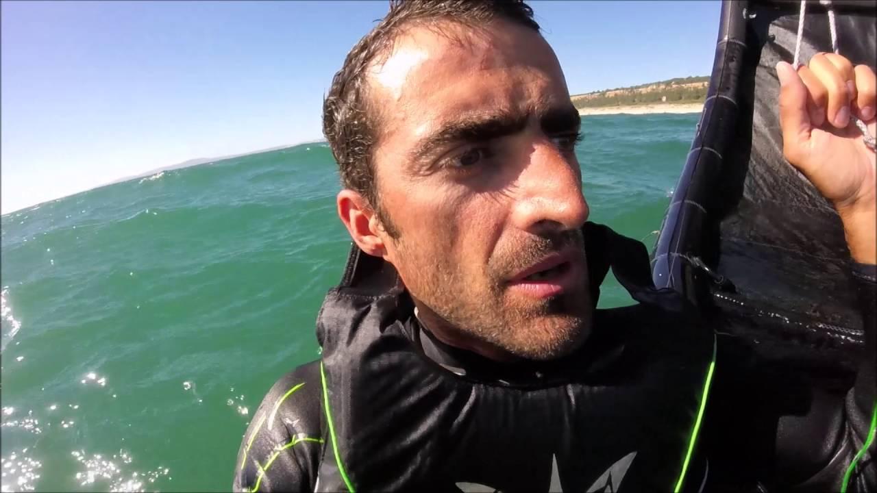 Como fazer Auto resgate com vento - Curso de Kitesurf - Kitesurfway