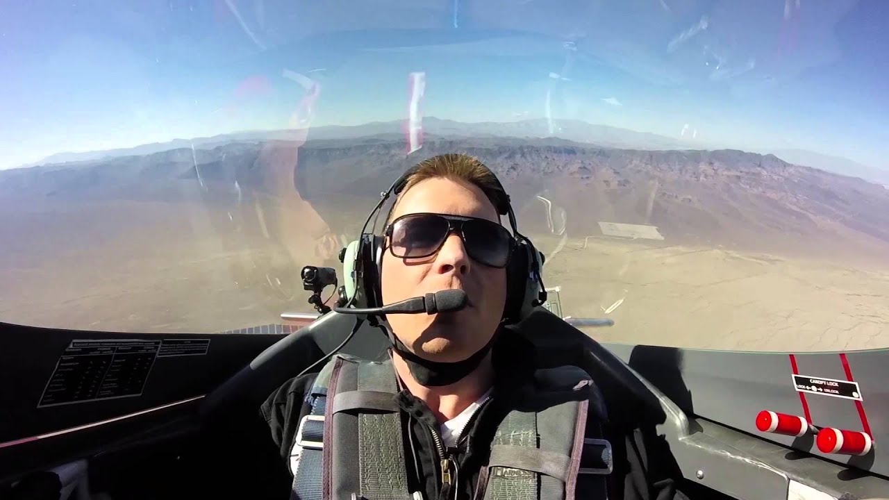 CW's Jeff Maher throws up during flight with Sky Combat Ace